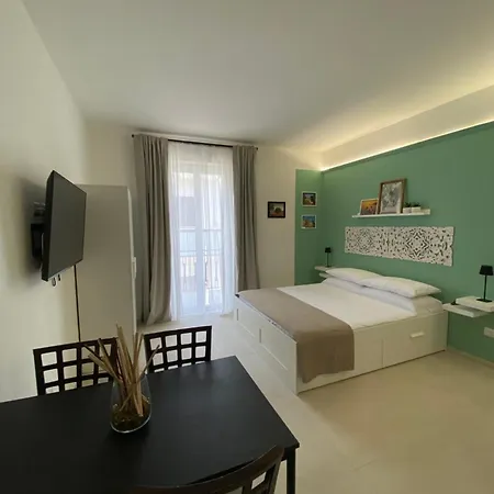 Le Buguse Suite Apartment Lecce Exterior photo